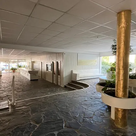 Apartamiento Vista Al Mar - Holiday Center En *